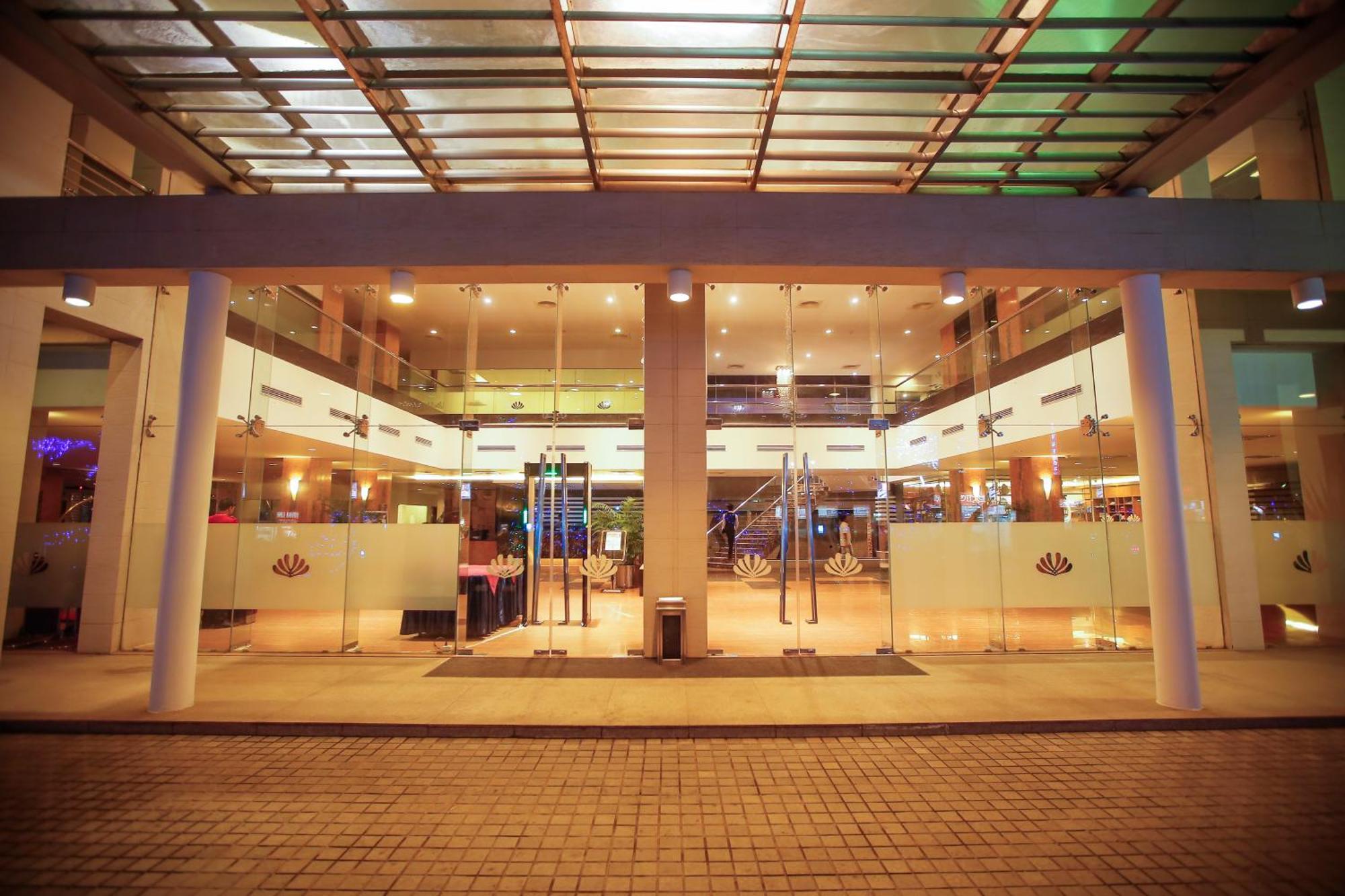 长滩酒店 库克斯巴扎 外观 照片
